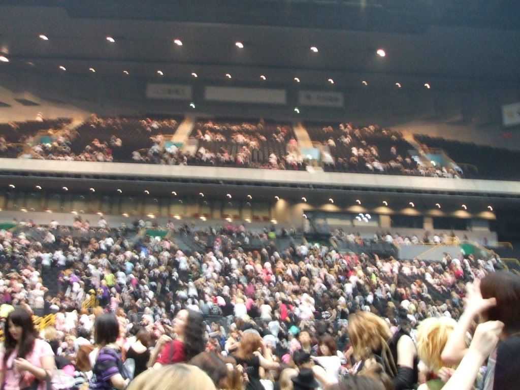 2009_0908JAPANtrip0024.jpg the GazettE picture by icevio 2009_0908JAPANtrip0024.jpg the GazettE picture by icevio