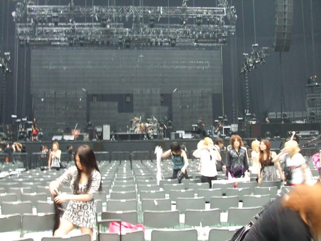 2009_0908JAPANtrip0030.jpg the GazettE picture by icevio 2009_0908JAPANtrip0030.jpg the GazettE picture by icevio