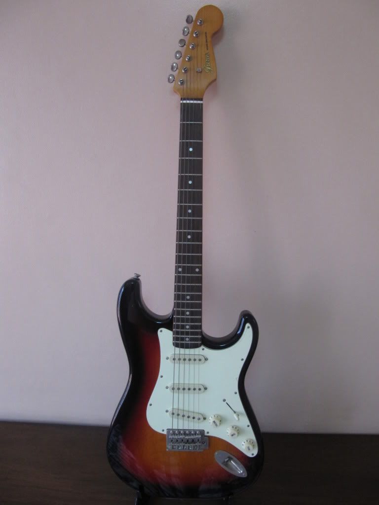 Juno Guitar
