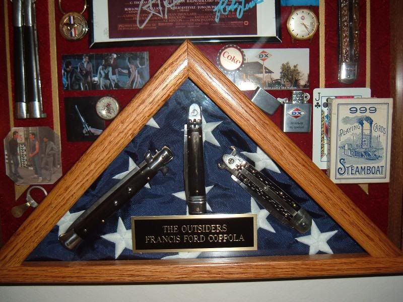 The Outsiders switchblades display SD