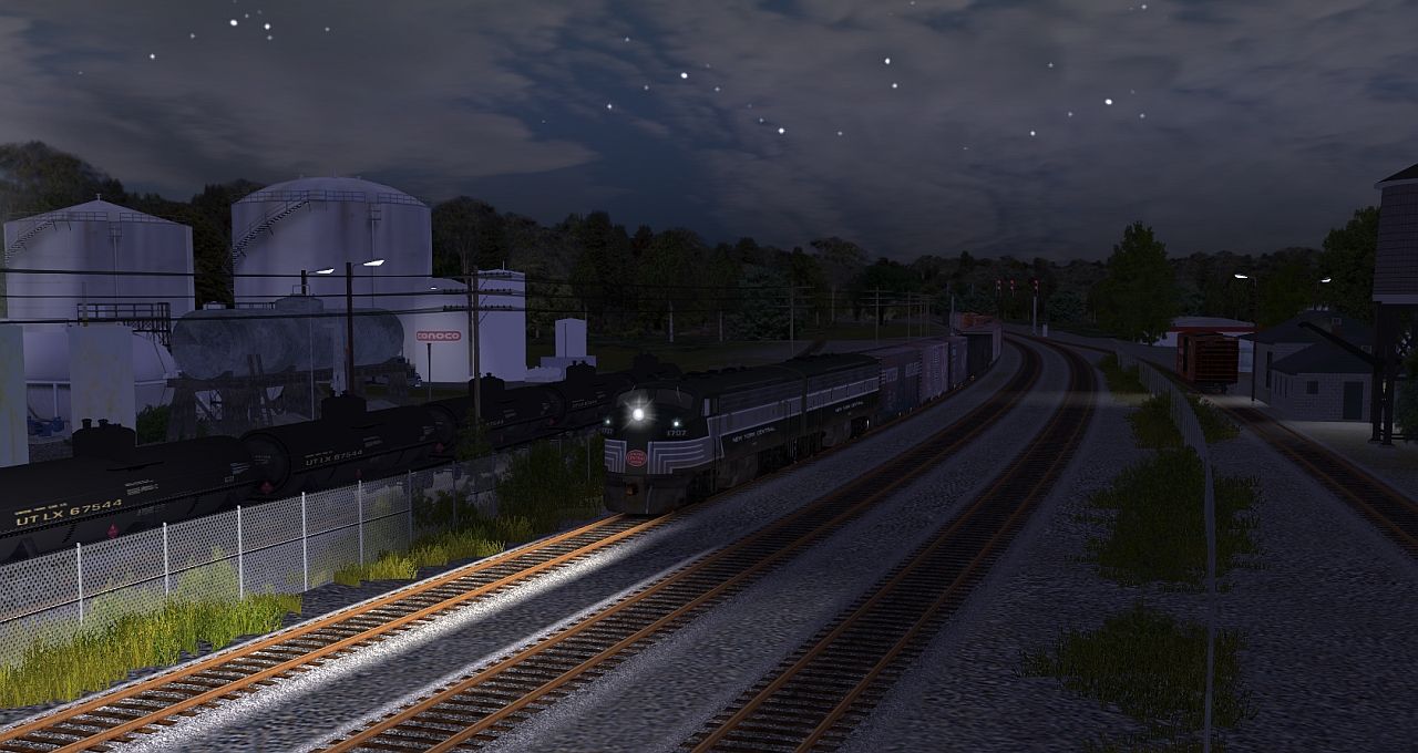 NYCNightFreightAtPeekskill1.jpg