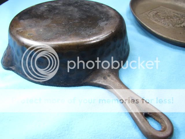 Vintage 3 Frying Pans Oval Tabasco one Small 1 Medium  