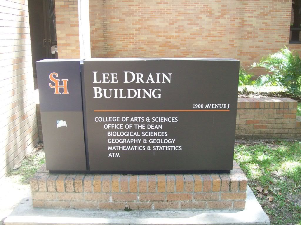 Lee Drain Building Sign Photo by SHSUStudent | Photobucket